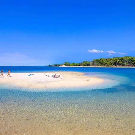 Pula, Istria 3 アパート