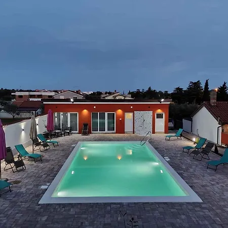 아파트 Pula, Istria 3