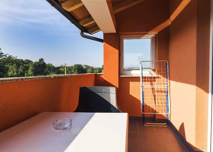 Pula, Istria 3 Пула