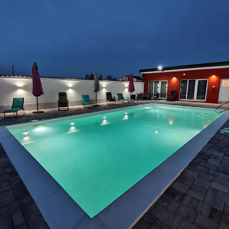 Apartamento Pula, Istria 3 Pula